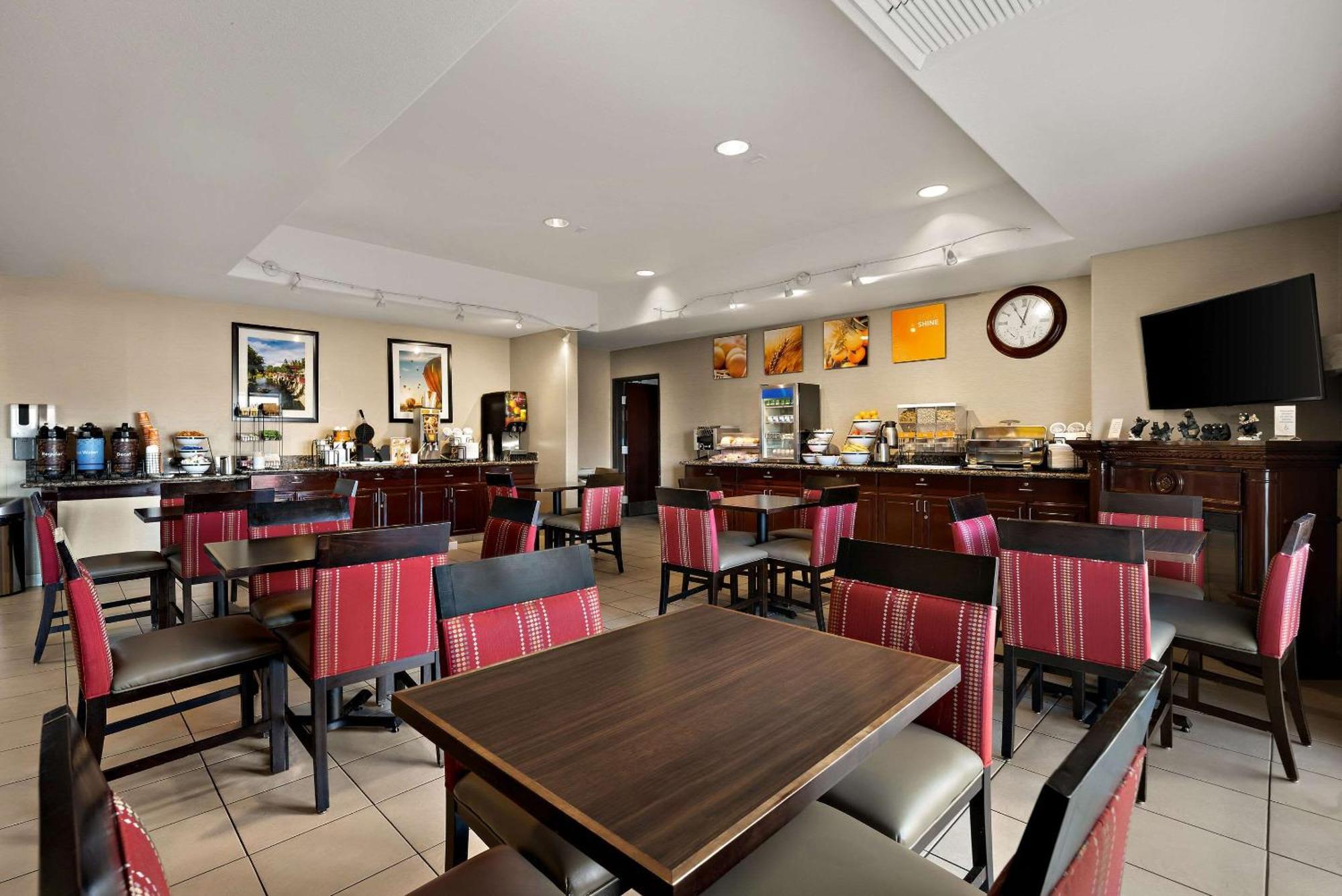 Comfort Inn & Suites Airport Convention Center Reno Εξωτερικό φωτογραφία